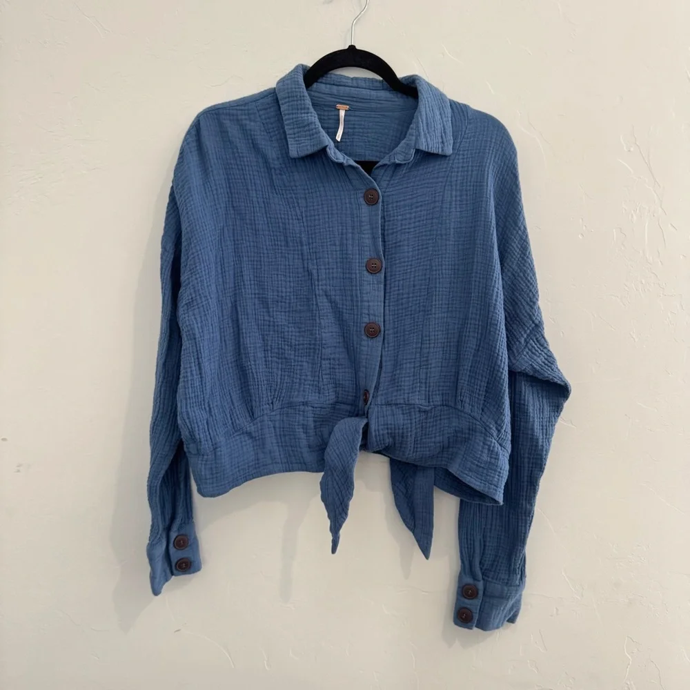 Free People Blue Sunseekers Tie Front Top - Picture 4 of 6